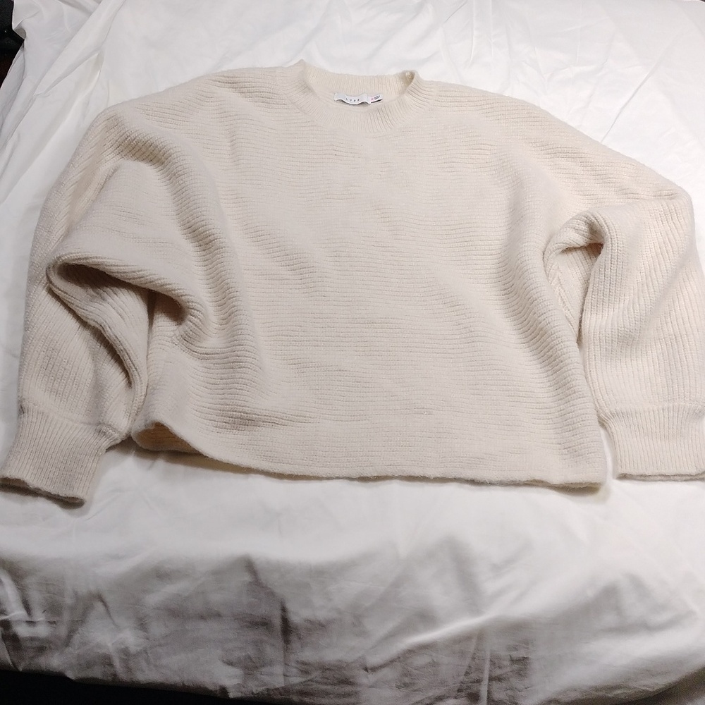 Lush women's medium sized sweater